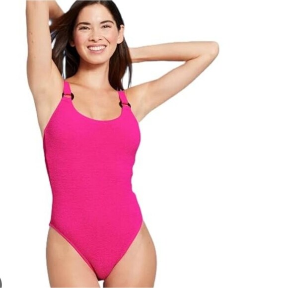 Shade & Shore Pink Textured Swimsuit NWT Size Medium Women Removable Pads Chest - Picture 1 of 12
